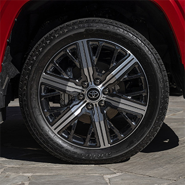 2023 Toyota Sequoia Wheels